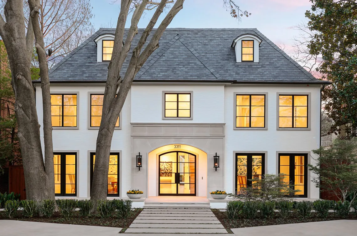 3311 Beverly